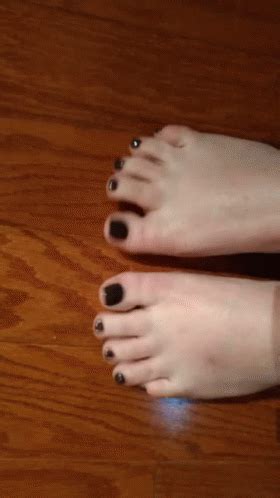 porn gifs feet|Feet Porn GIFs 